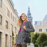 Structuurgeweven dames jas zwart wit