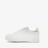 Dames sneakers met metallic detail