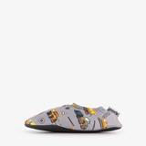 Kinder schoenen grijs met vrachtwagens