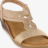 Dames sandalen met sleehak champagne