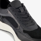 Dames sneakers met slangenprint details zwart