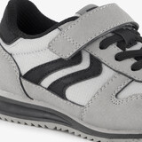 Jongens sneakers grijs zwart