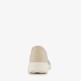 Slip-ins: Go Walk sneakers beige