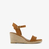 Dames espadrilles met sleehak cognac