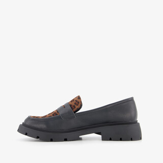 Nova dames loafers met panterprint details zwart