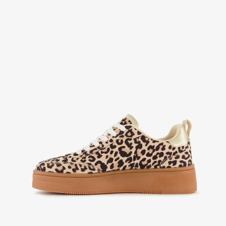 Blue Box dames sneakers met panterprint
