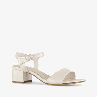 Tamaris dames sandalen met hak wit