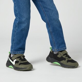 Blue Box jongens sneakers groen zwart