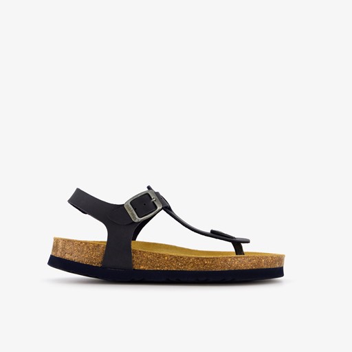 Jongens sandalen met teenbandje zwart