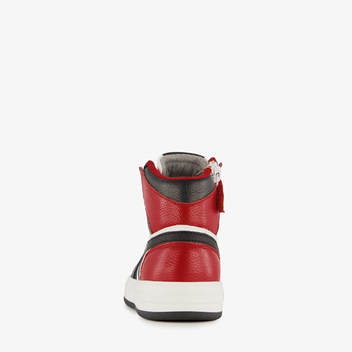 Hoge leren jongens sneakers rood zwart