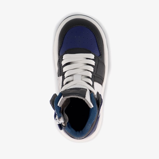 Hoge leren jongens sneakers blauw zwart
