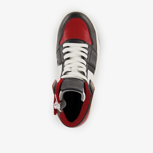 Hoge leren jongens sneakers rood zwart