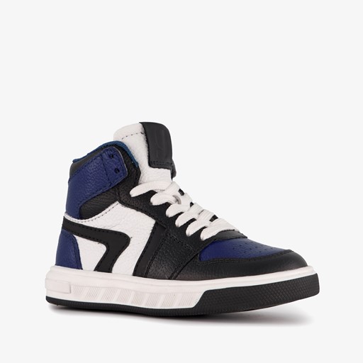 Hoge leren jongens sneakers blauw zwart