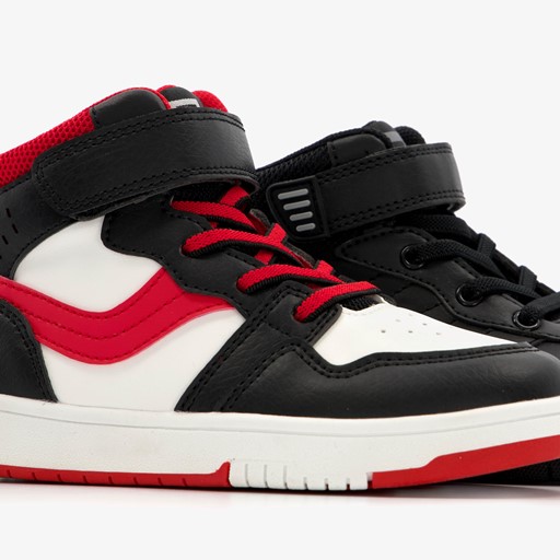 Hoge jongens sneakers zwart/rood