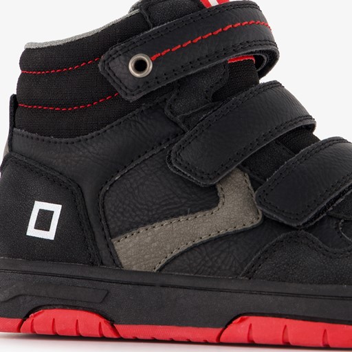 Hoge jongens sneakers zwart rood