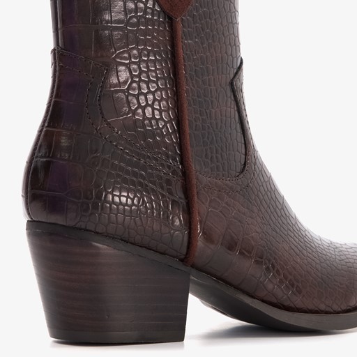 Dames enkellaarsjes met crocoprint bruin