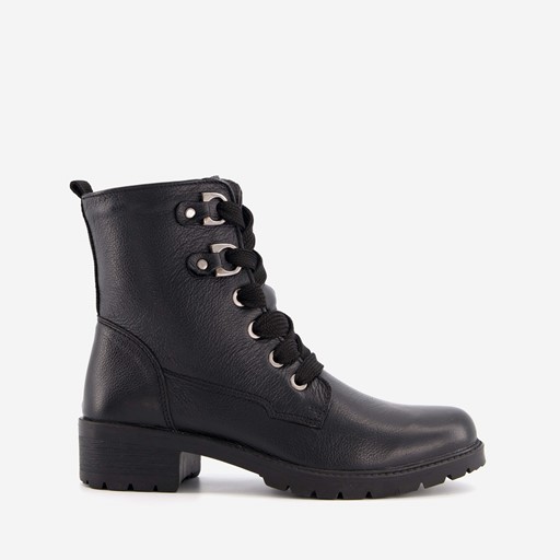 Leren veterboots met brede veters