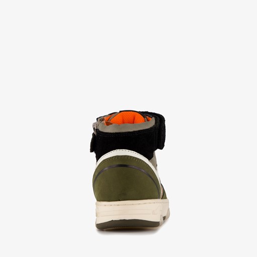 Hoge leren jongens sneakers groen