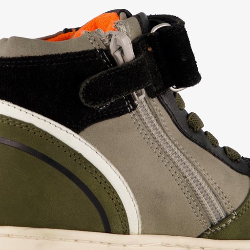 Hoge leren jongens sneakers groen