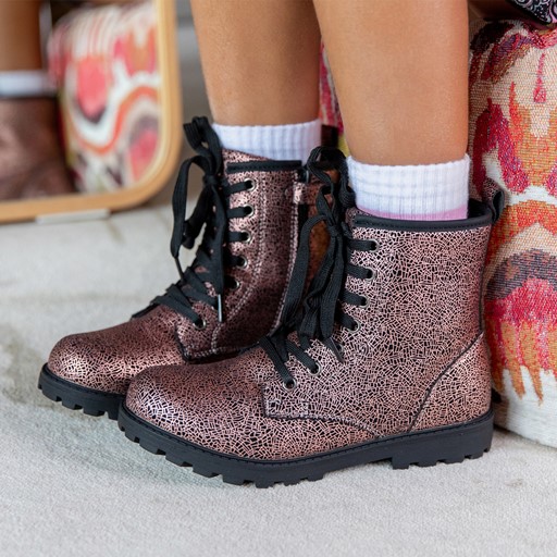 Meisjes veterboots metallic roze zwart