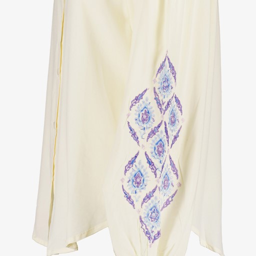 Dames blouse met geborduurde mouwen ecru