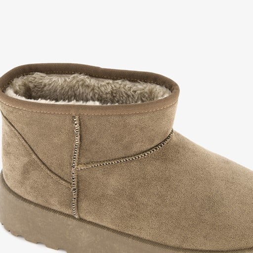 Gevoerde enkellaarsjes met platformzool