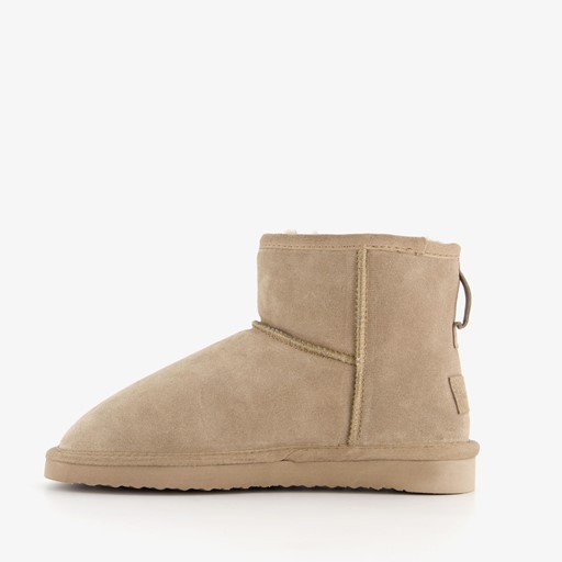 Gevoerde suede enkellaarsjes beige