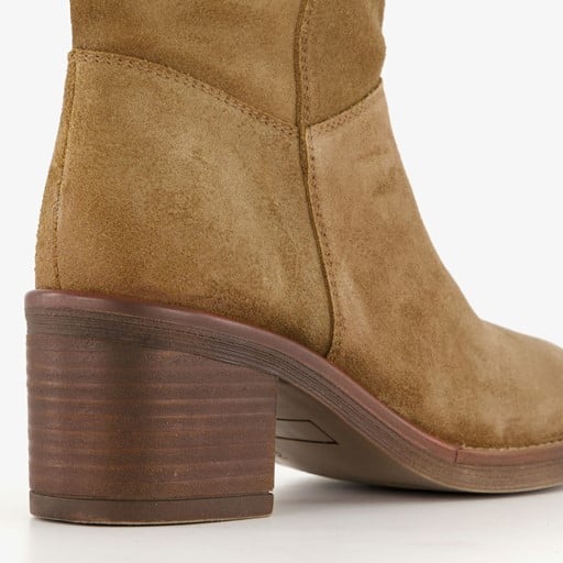 Suede dames enkellaarzen met hak camel