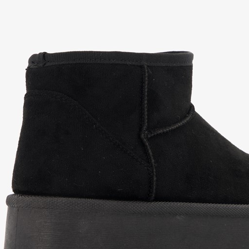 Gevoerde enkellaarsjes met platformzool