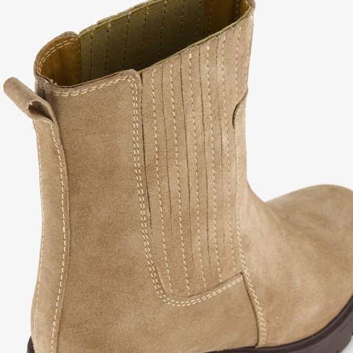 Suede dames enkellaarsjes met hak beige