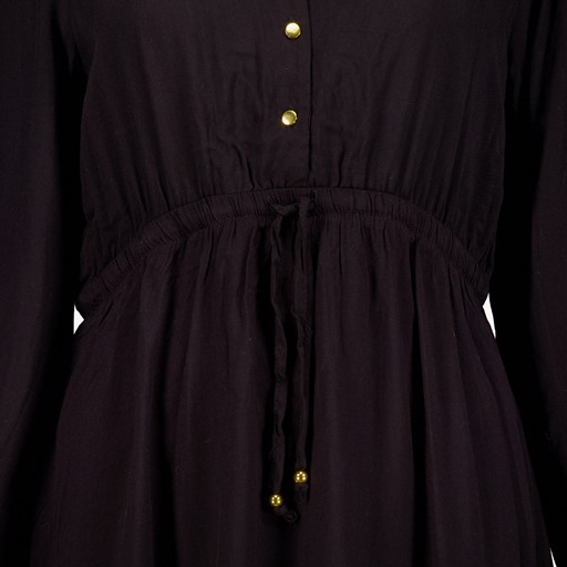 Dames jurk met geborduurde mouwen zwart