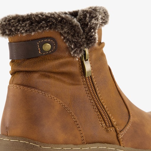 Lage gevoerde dames boots cognac
