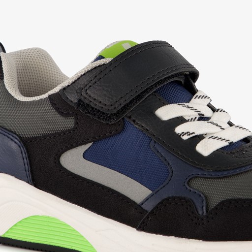 Jongens sneakers blauw zwart