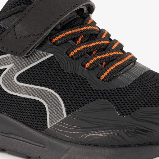 Jongens sneakers zwart oranje