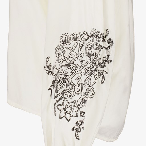 Dames blouse met geborduurde mouwen wit