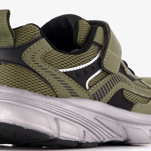 Jongens sneakers groen zwart