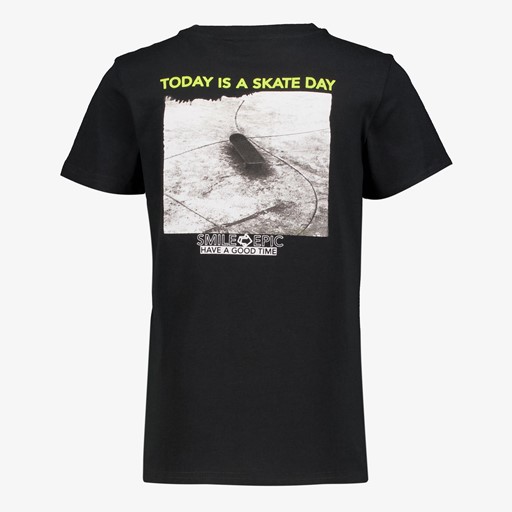 Jongens T-shirt met backprint skateboard