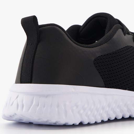 Jongens sportschoenen zwart