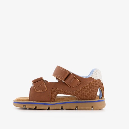 Jongens sandalen met ster bruin