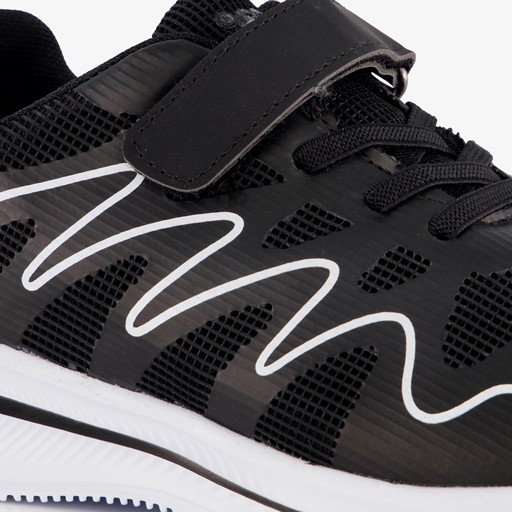 Jongens sportschoenen zwart wit