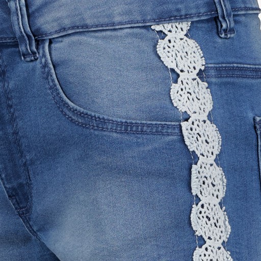Meisjes denim short met borduursels