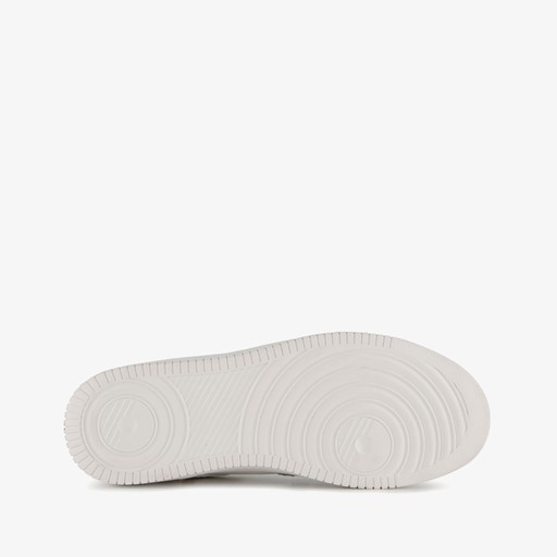 Metallic dames sneakers wit zilver