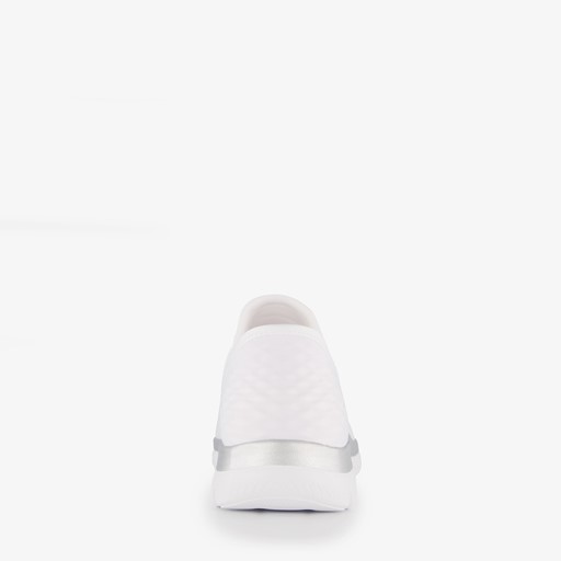 Slip-ins: Summits Diamond Dream sneakers