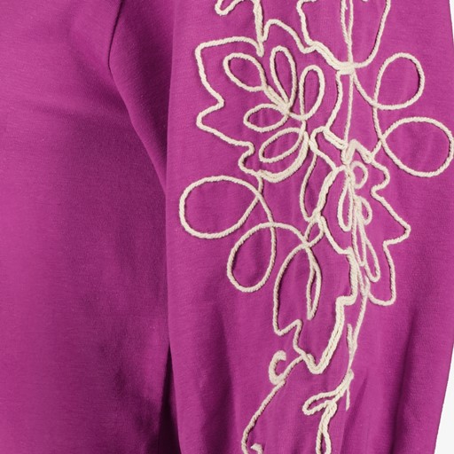 Dames top met geborduude mouwen paars