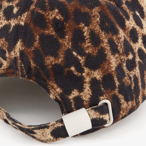 Meisjes pet met panterprint en hartje