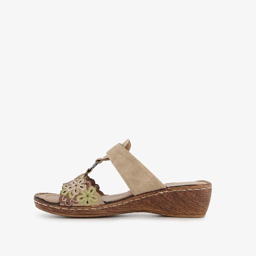 Dames slippers met sleehak taupe