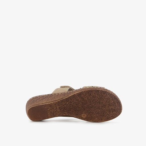 Dames slippers met sleehak taupe