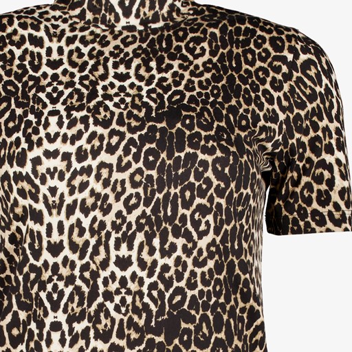 Dames top met col en panterprint