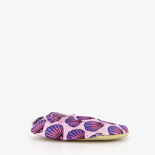 Kinder schoenen paars met schelpen