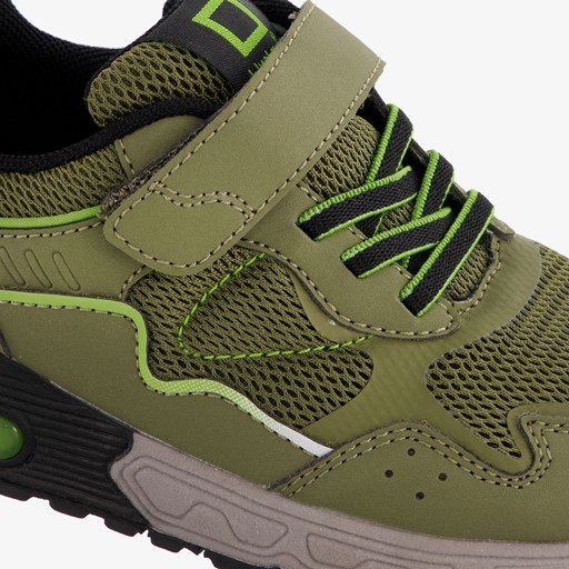 Jongens sneakers met airzool groen zwart